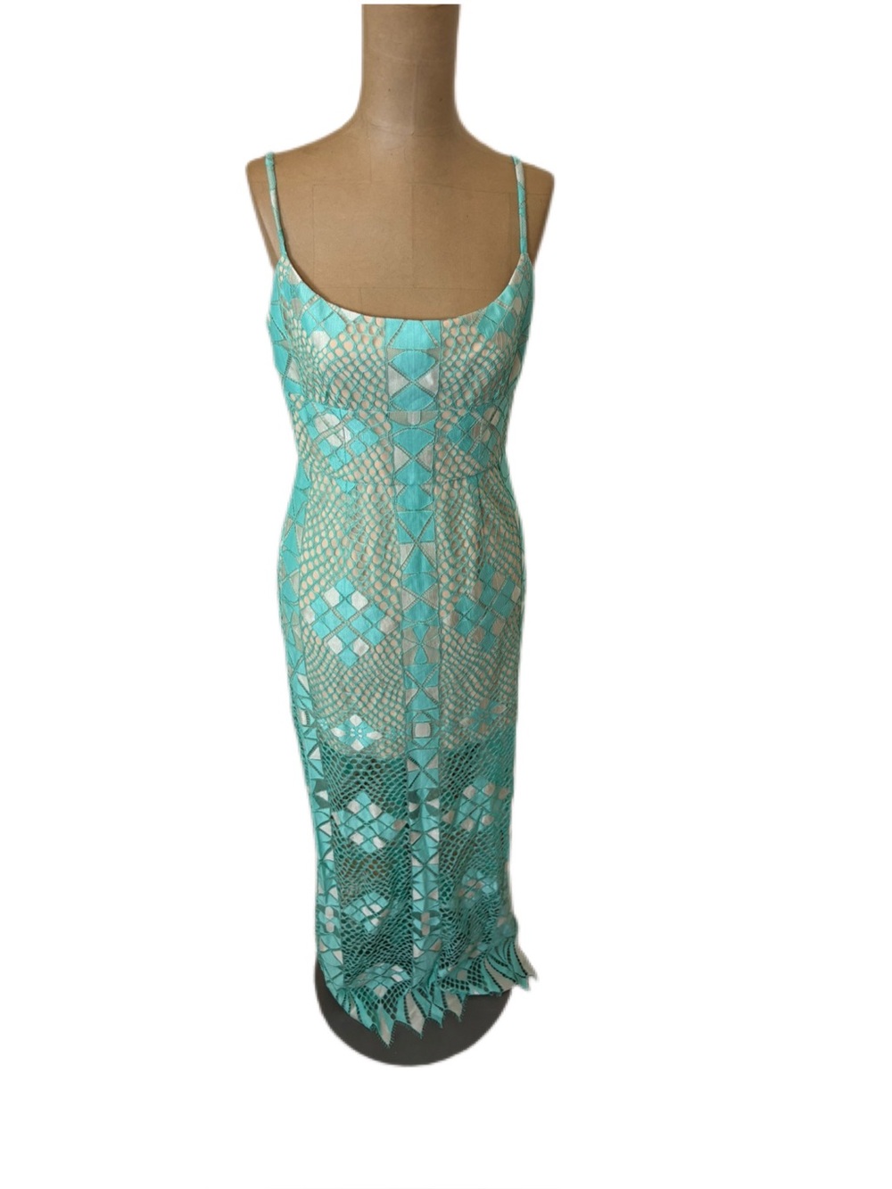 NWT! BCBGMAXAZRIA Evelina Geometric Lace Maxi Size 2 Retail $468